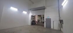 E9 Premium (D27), Factory #553565711